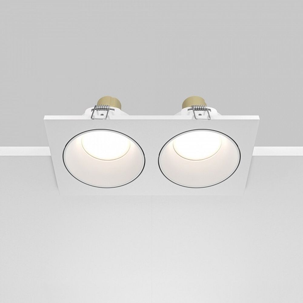 Встраиваемый светильник Maytoni Zoom DL033-2-02W