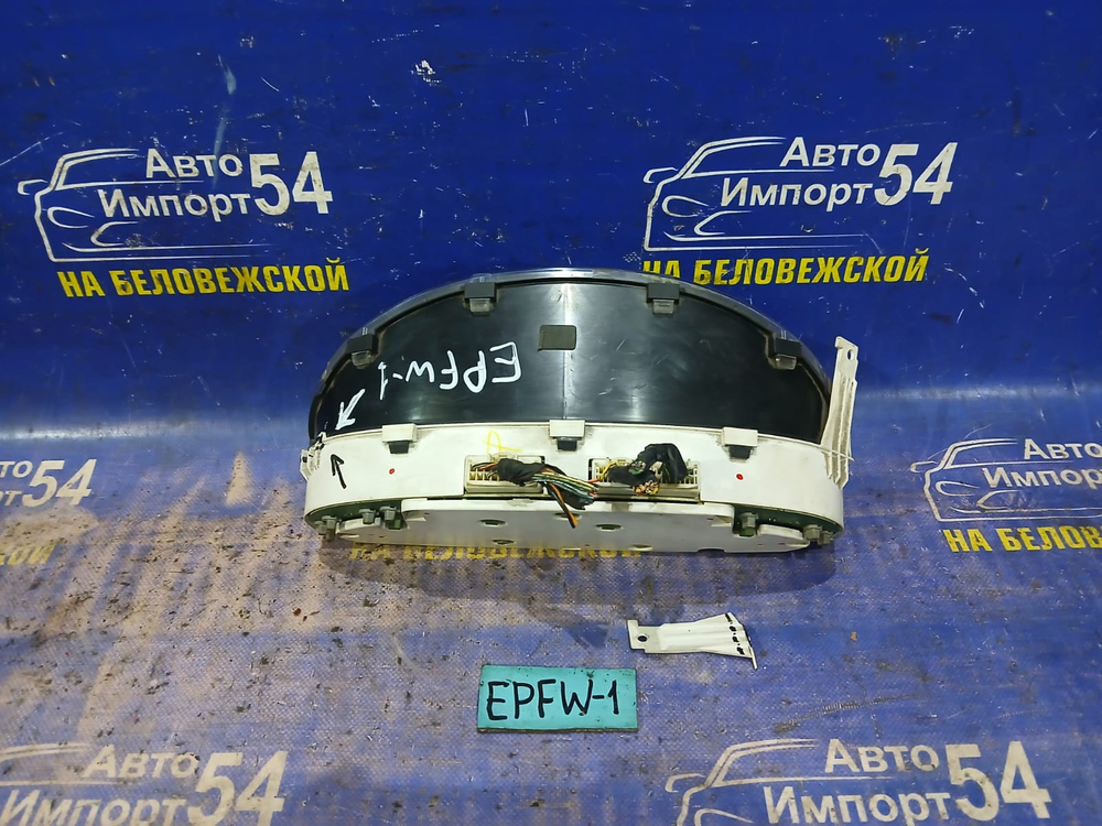 Щиток приборов MAZDA TRIBUTE 2002