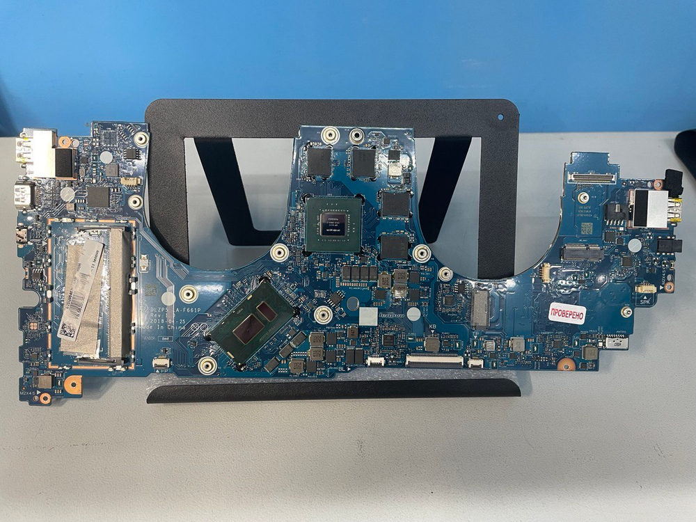 Материнская плата для ноутбука Lenovo Yoga 730-15IKB 81CU WIN I78550U 4G 8G (5B20Q96463), оригинал