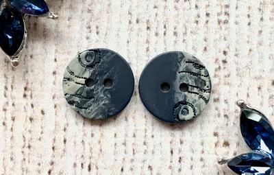 Пуговицы блузочные, d 1,5 см, 2 прокола, синий с бежевым