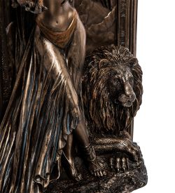 Veronese WS-1051 Статуэтка «Жрица» (Рут Томпсон)