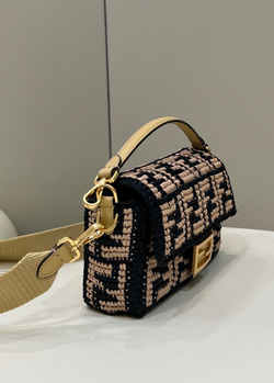 Fendi Baguette 27 cm