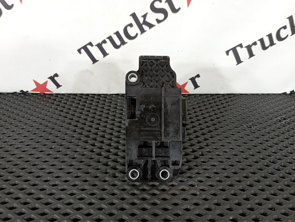 Педаль газа электронная 2018г