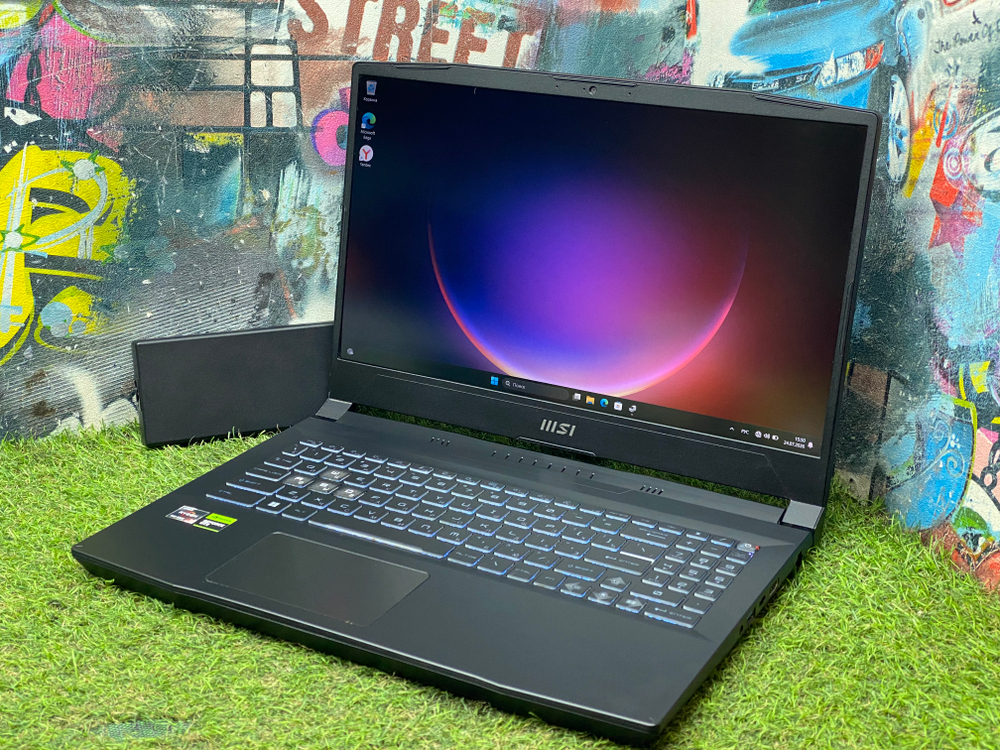 Игровой MSI 15' Ryzen 5 7535HS/IPS 144Гц/RTX 4050 6GB/24GB DDR5/512GB/ Bravo 15 C7VE-070XRU/Windows 11