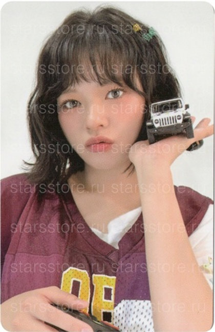 Фотокарта Jeongyeon TWICE - 2025 Season's Greetings [Collector]