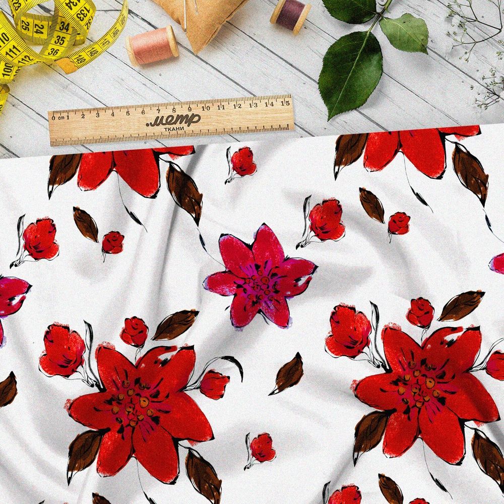 Ткань бязь красные цветочки и листочки