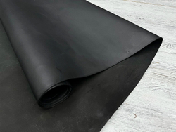 Toro Boolwing Nero (1,6-1,8 мм), цв. Черный, натуральная кожа