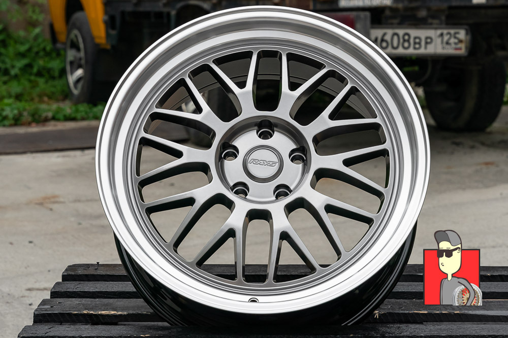 Комплект дисков Rays 19x8.5 et35 5x114.3