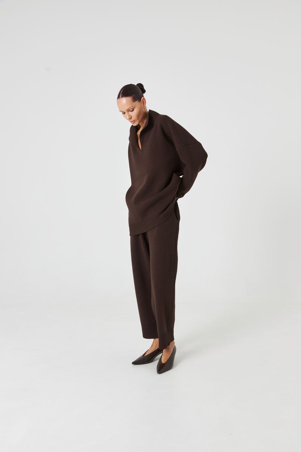 Брюки вязаные