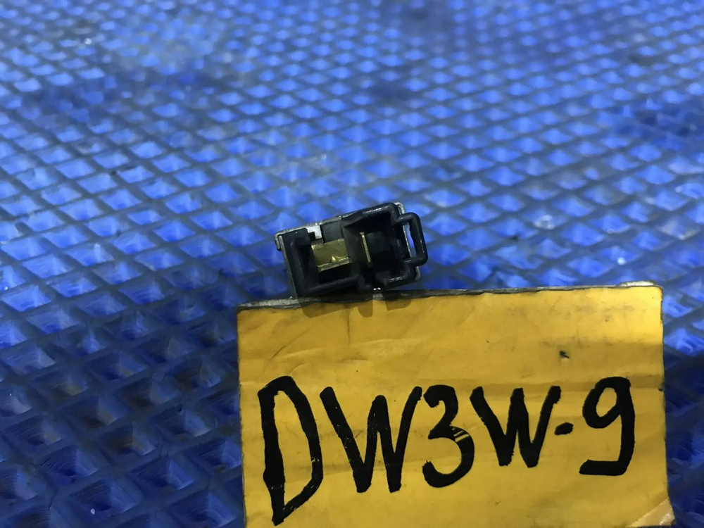 Датчик педали тормоза MAZDA DEMIO 2000