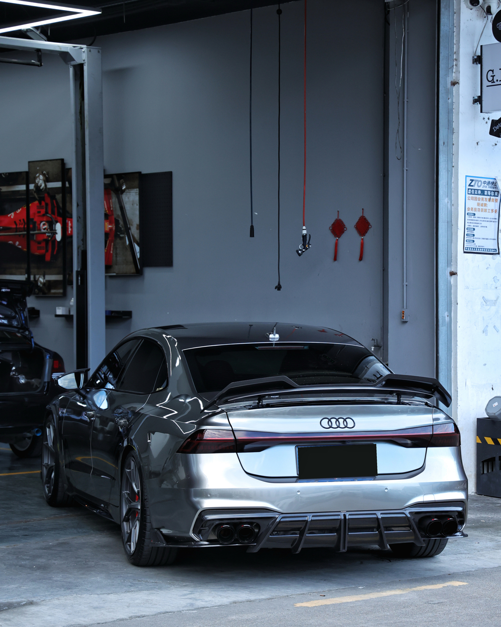 Карбоновый обвес для Audi A7 C8 2022+ Ауди