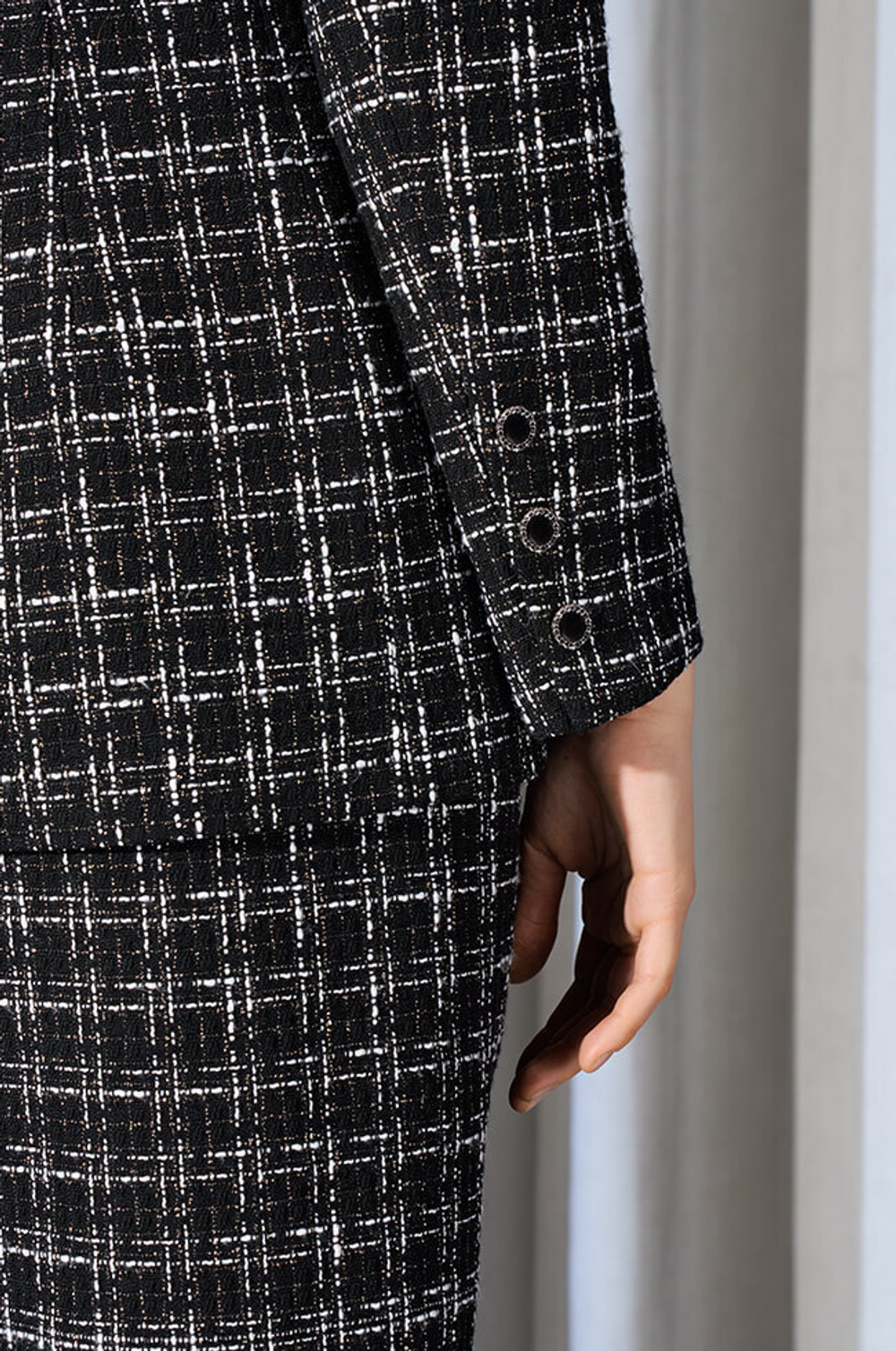 1843 Жакет женский (черный)