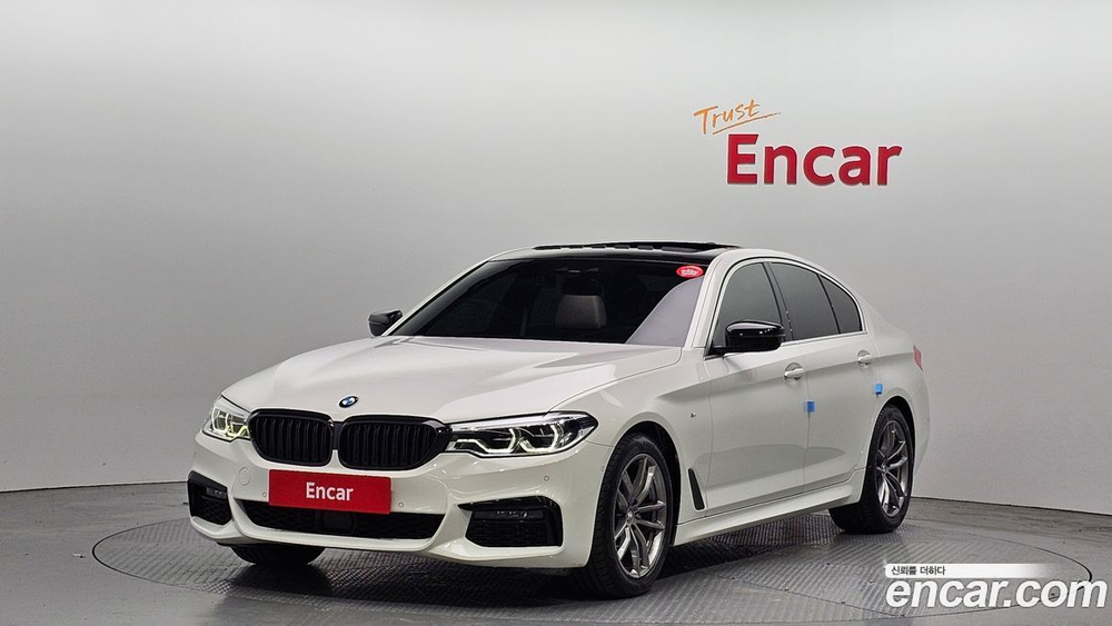 BMW 5 Series (G30) 520i M Sports (07.2020)