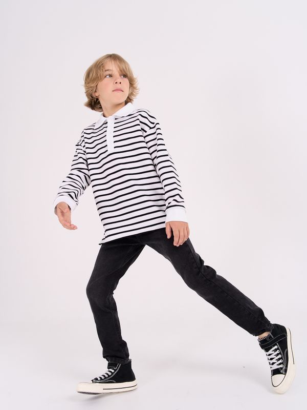 Джинсы slim fit 