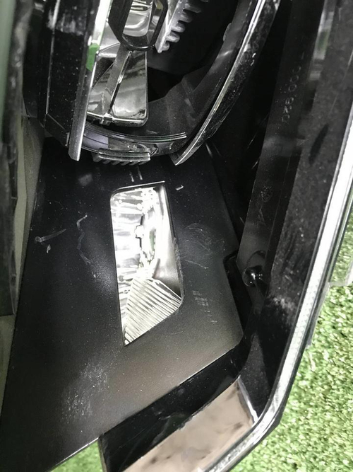 Битая Фара правая VW Tiguan 2 (2016-2020) Full LED
