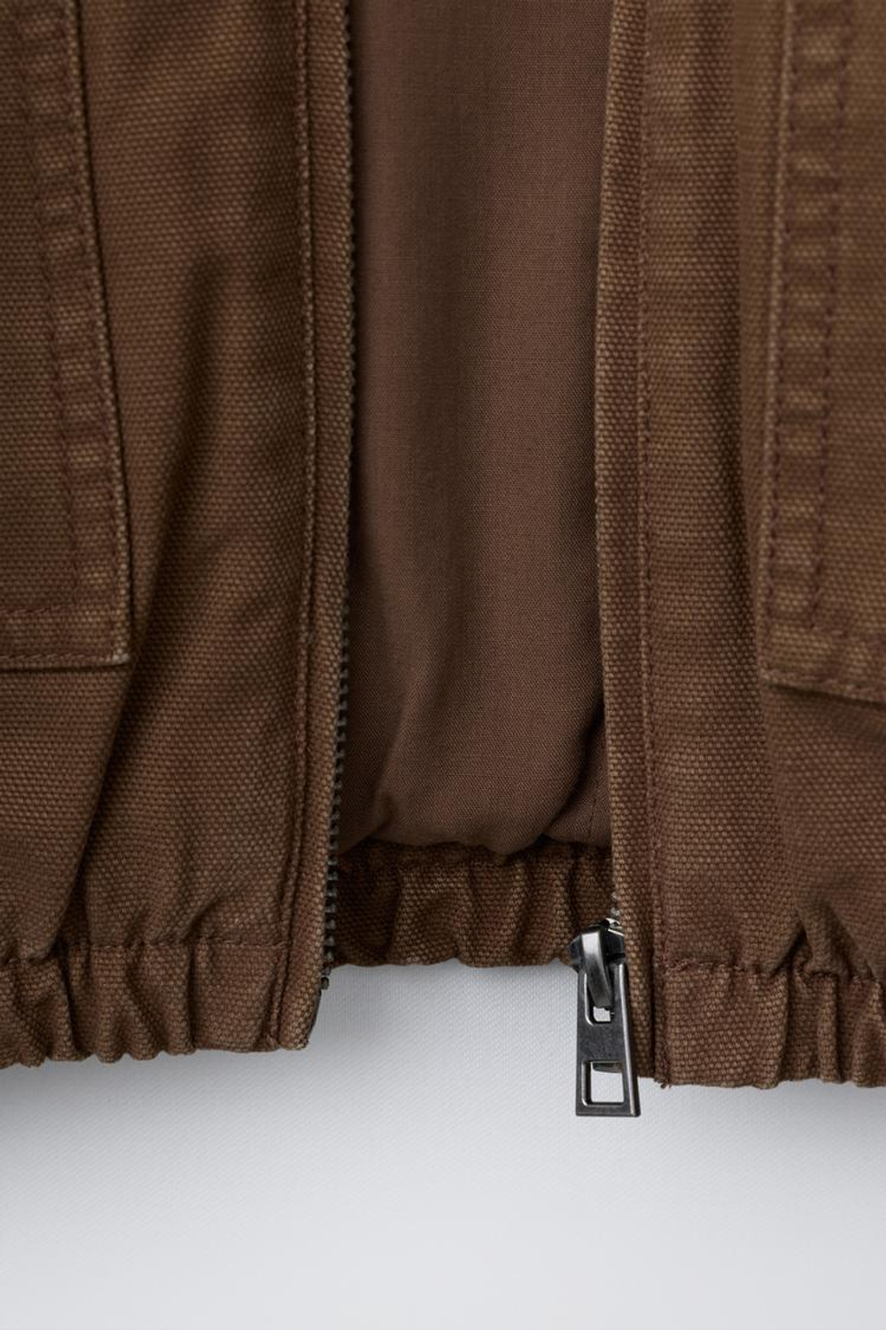 ZARA КУРТКА С КОНТРАСТНЫМ ВОРОТНИКОМ, КОРИЧНЕВЫЙ