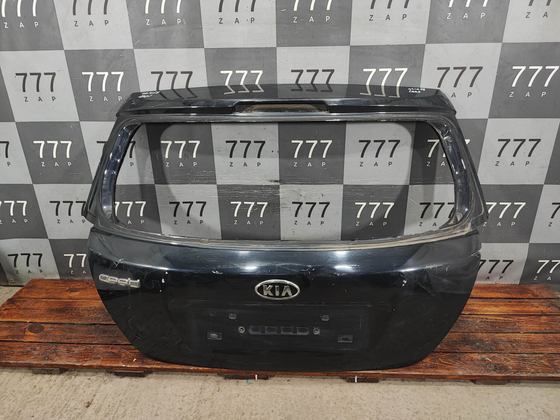 Крышка багажника Kia Ceed 1 (ED) 06-12 Б/У Оригинал 737001H000