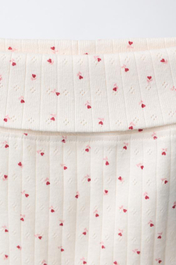 ZARA КОМПЛЕКТ ИЗ КАРДИГАНА, БОДИ И ЛЕГИНСОВ С ПРИНТОМ «СЕРДЦА», ПАСТЕЛЬНО-РОЗОВЫЙ