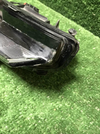 Битый Указатель поворота правый Omoda C5 (22-нв)