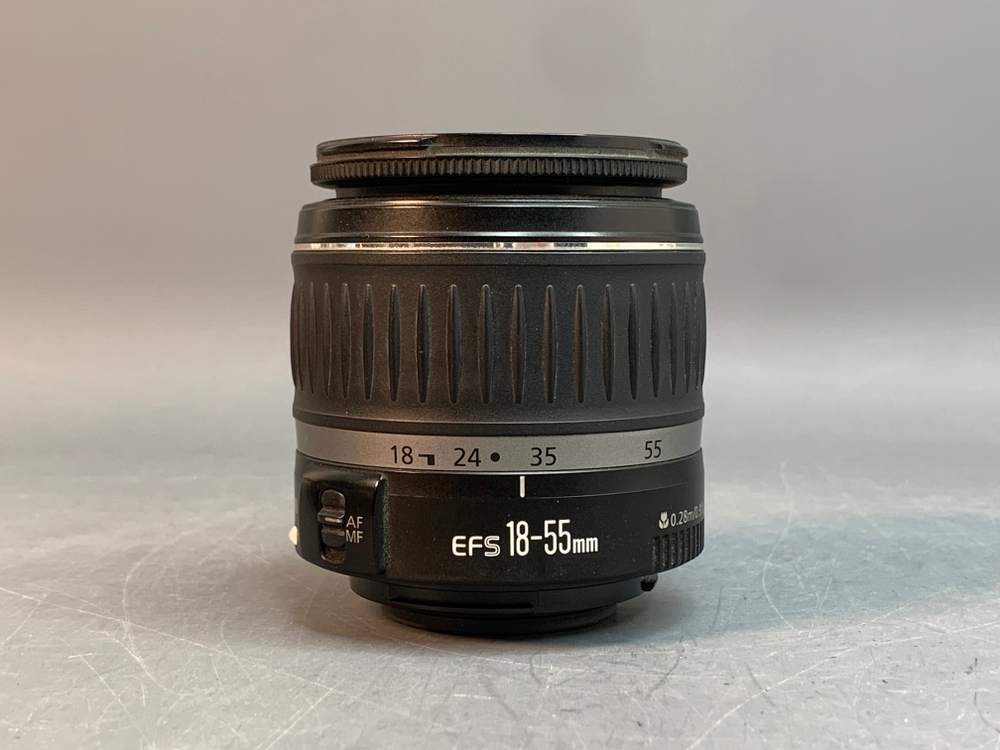 Canon EF-S 18-55mm f/3.5-5.6 IS II