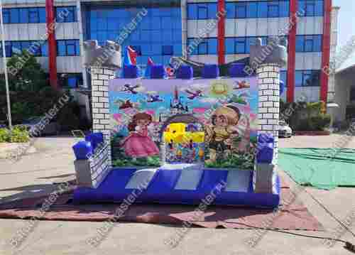 Надувная полоса препятствий "Дворцовое средневековье" размер 12х4х3,8