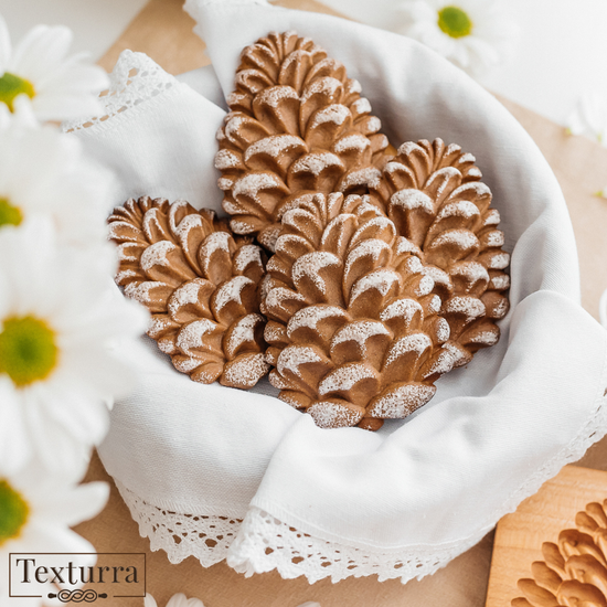 Пряничная форма Лесная шишка (без начинки)