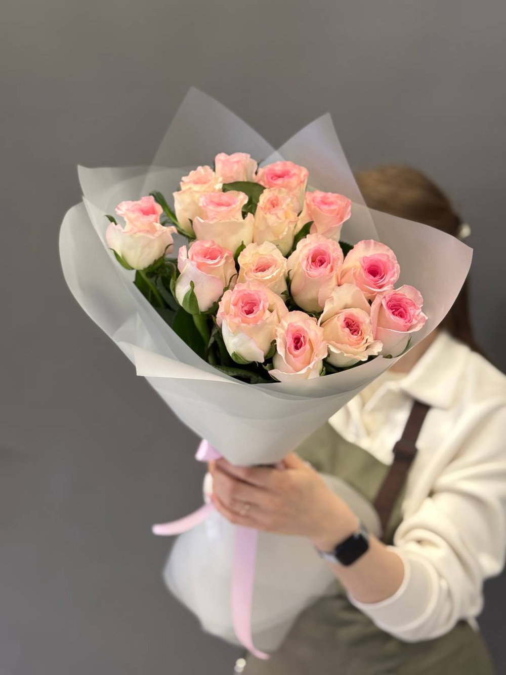 Букет из 15 роз Мандала 60см Акция