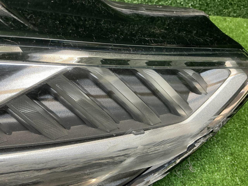 Битая Фара правая Audi A7 2 4K8 (2018-н.в.) Matrix