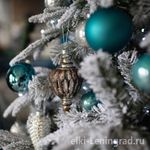 Заснеженная елка с гирляндой «Форесто» холодный свет (Литая+пвх) 240 см / 2,4 м