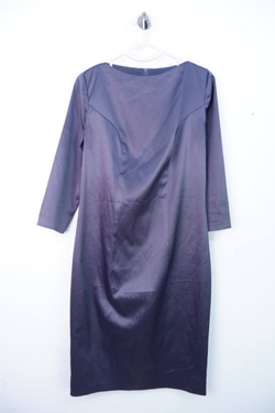 Платье атласное, визуально 44 размер