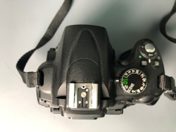 Nikon D5000, 22000 кадров пробега