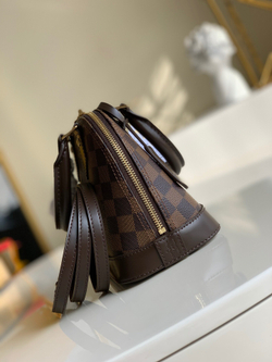 Louis Vuitton Alma BB