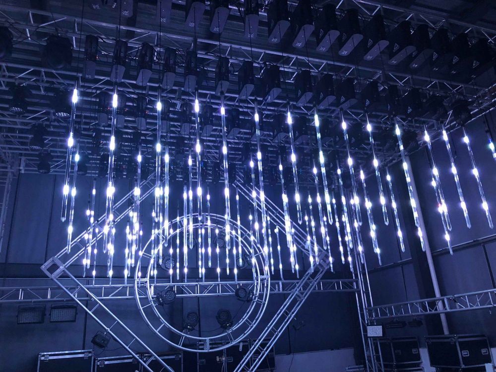 Kinetic Pixel Tube 100 см — пиксельная кинетическая LED труба с одной лебёдкой