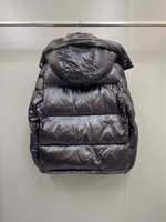 Пуховик Moncler