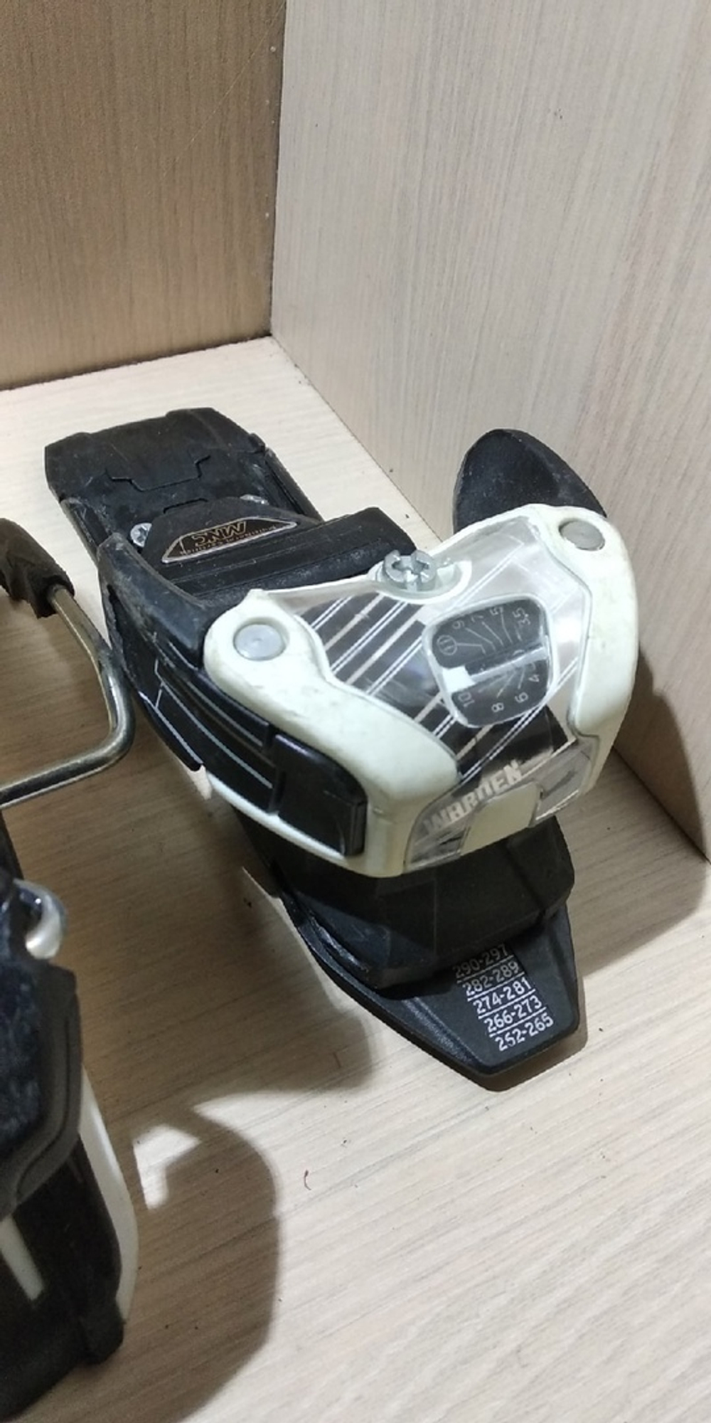 Горнолыжные крепления Atomic  WARDEN 11 MNC