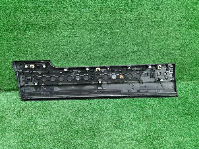 Накладка двери передняя Range Rover Vogue 4 12-22