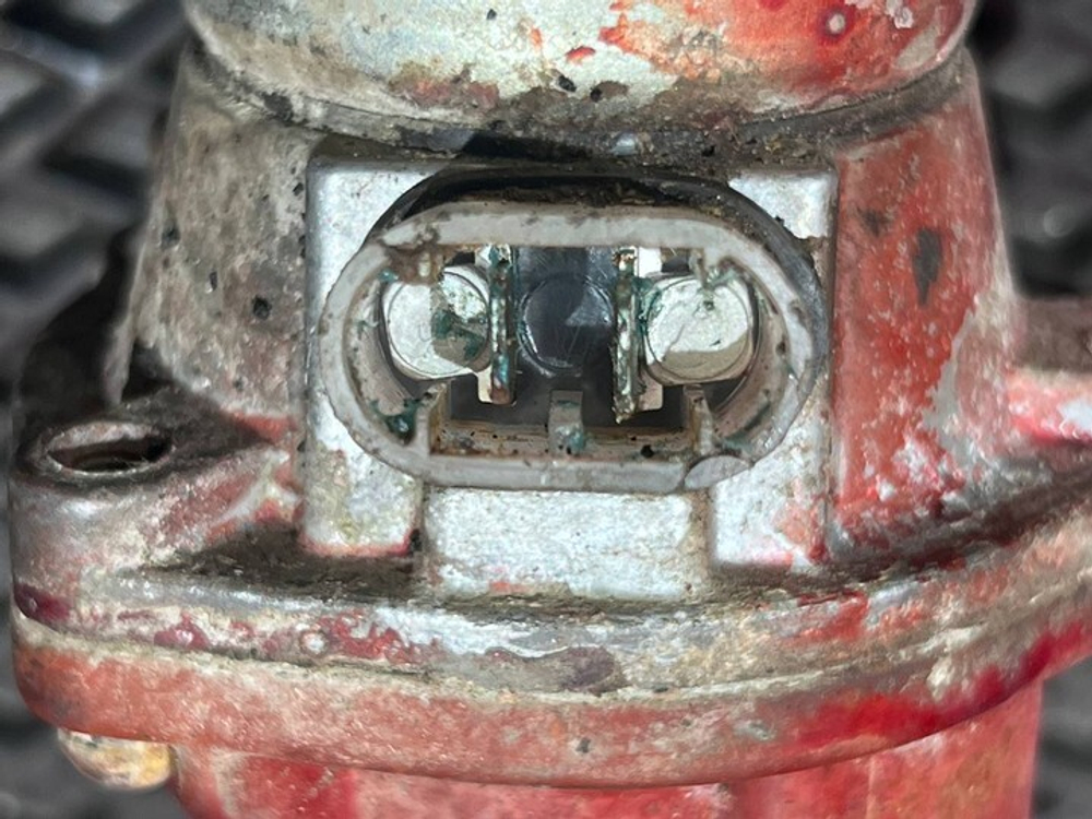 Выключатель массы