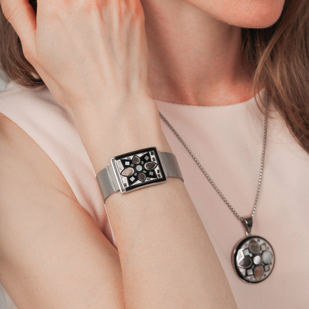 Браслет Fiore Luna на металлическом ремешке CB01688-1 BW/S