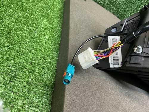 Зеркало правое Geely Coolray (2019-н.в.) 12 конт.