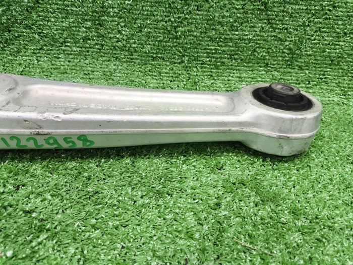 Рычаг передний левый Zeekr 001 (2021-н.в.)