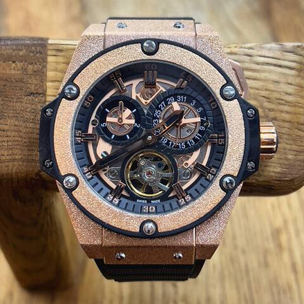 Часы Hublot