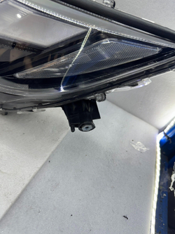 Оригинальная LED фара Toyota RAV4 2020-