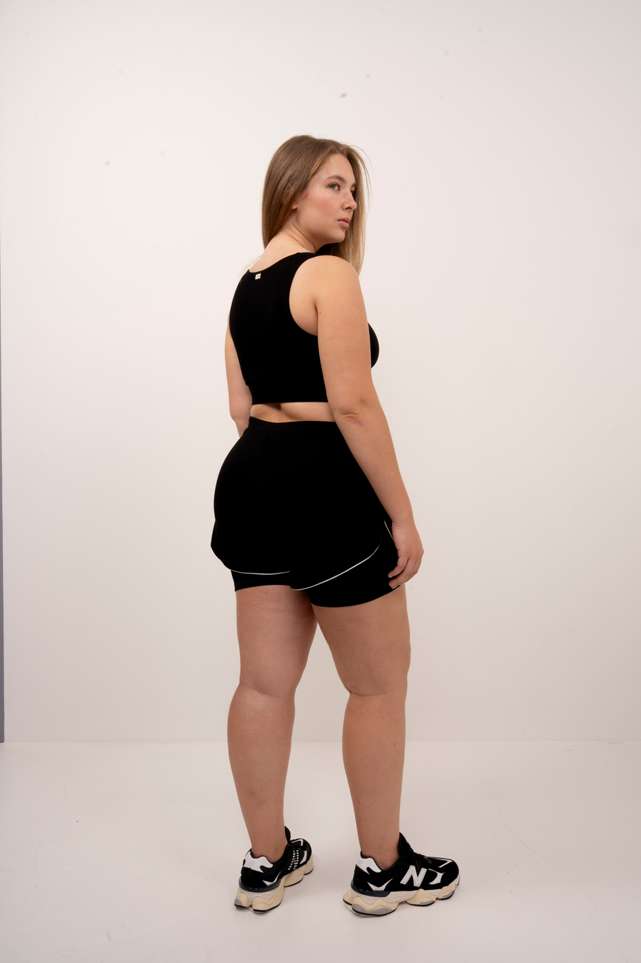 Короткие велосипедки 