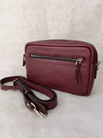 Сумка женская через плечо натуральная кожа бордовая