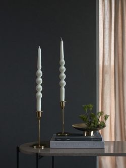 Набор из двух свечей светло-серого цвета из коллекции Essential, 35 см