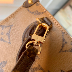 Louis Vuitton Onthego PM