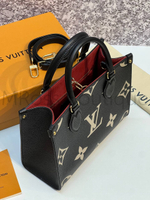 Черная сумка Louis Vuitton Onthego PM с узором монограм