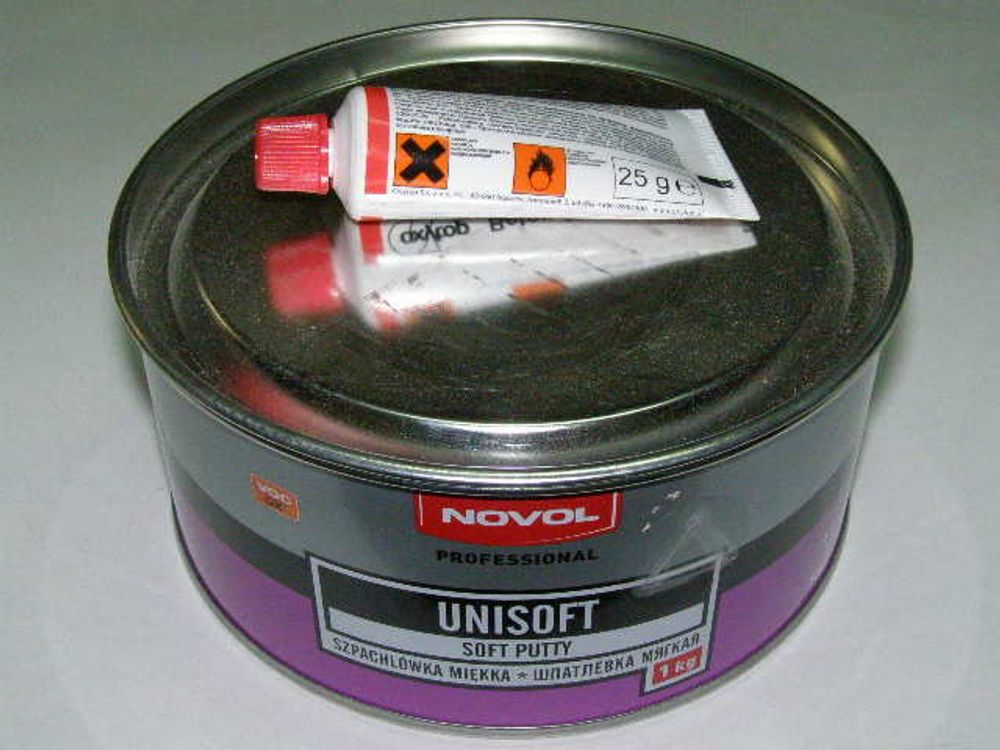 Шпатлевка Novol UNISOFT 1 кг мягкая (NOVOL)