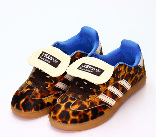 Кроссовки нат. Кожа (36-41)р. / шт. B876/1