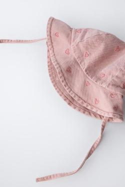 ZARA ПАНАМА С СЕРДЦАМИ, РОЗОВЫЙ